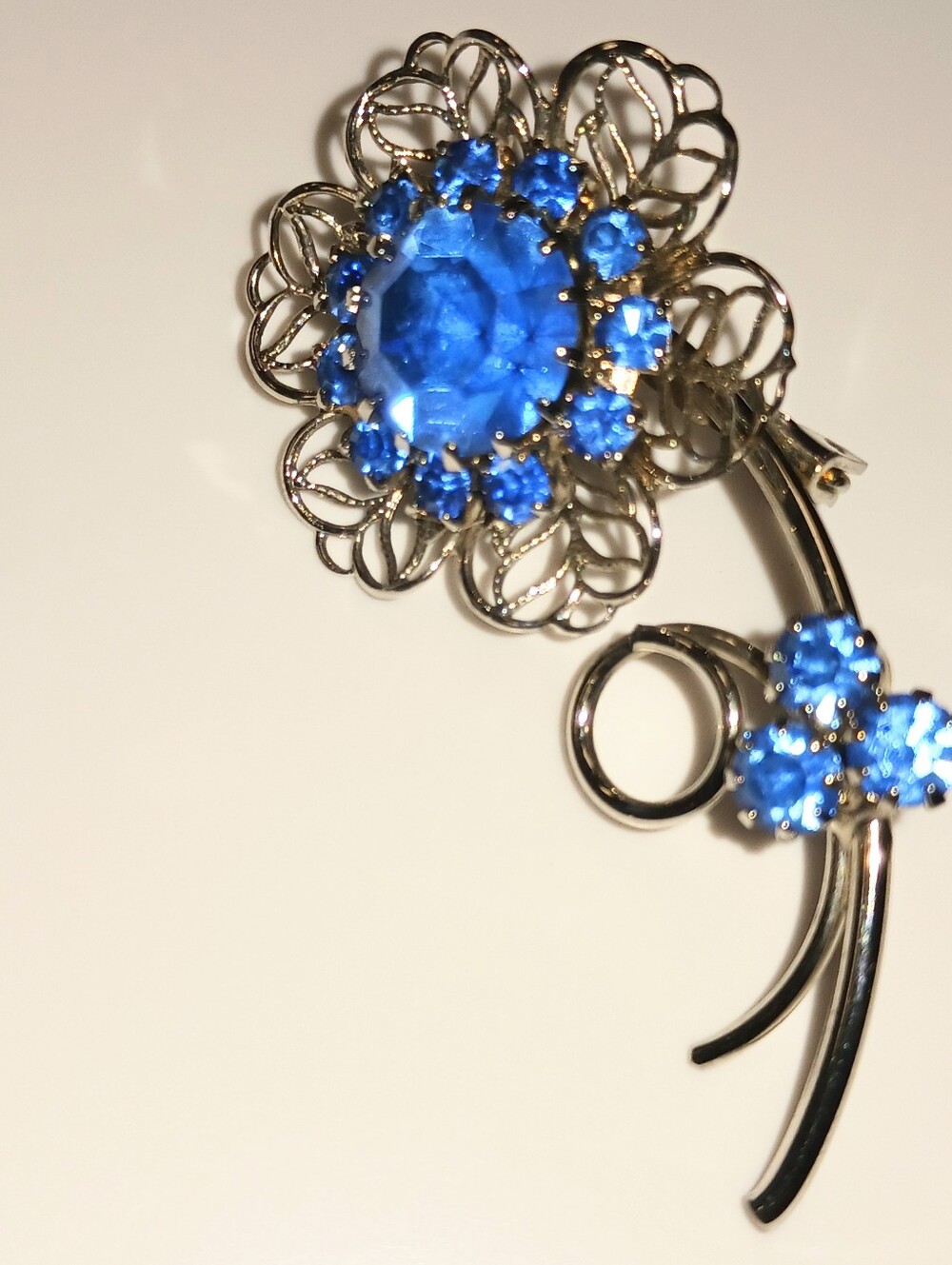Floral Blue Brooch - Women's Jewelry